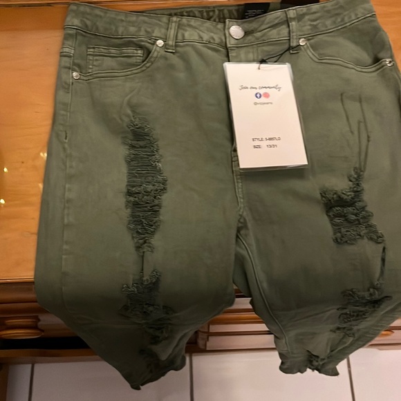 army green ripped jeans great deal - Picture 1 of 5